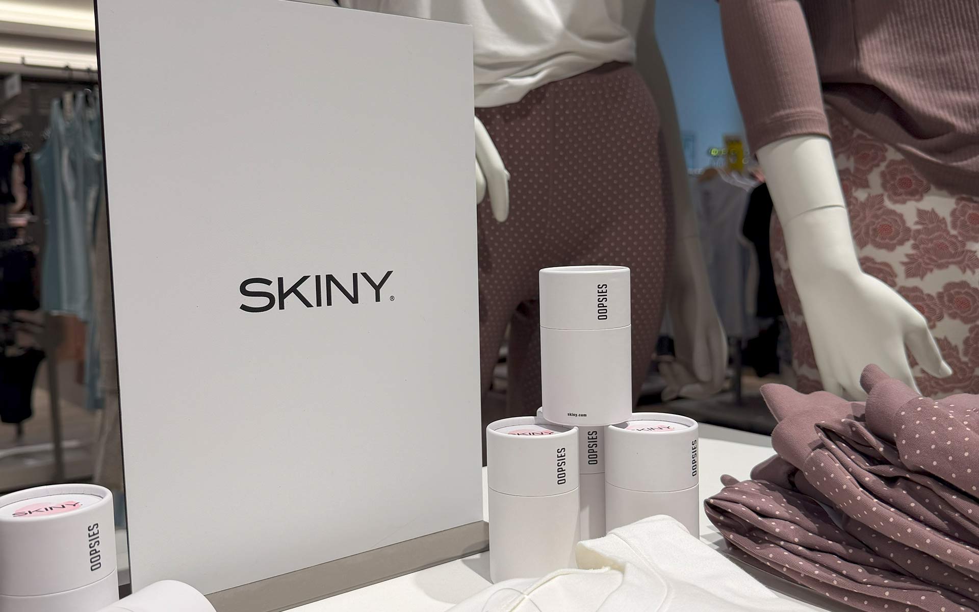 Skiny Werbefläche