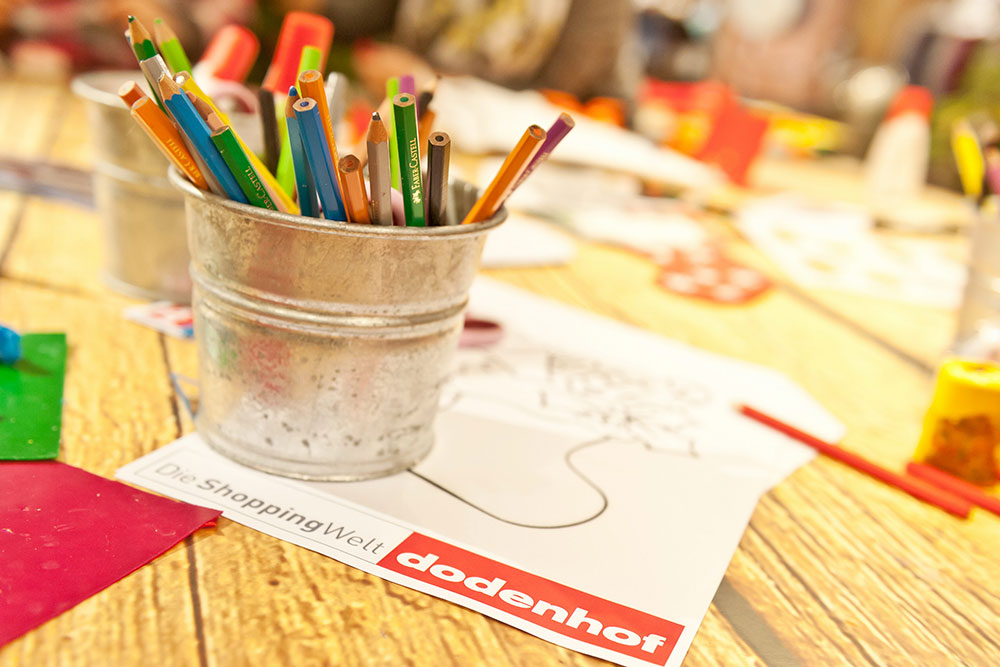 Stifte und Malvorlage