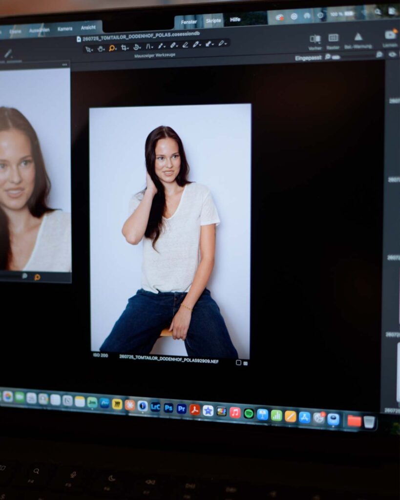 Fotos auf einem Laptopbildschirm