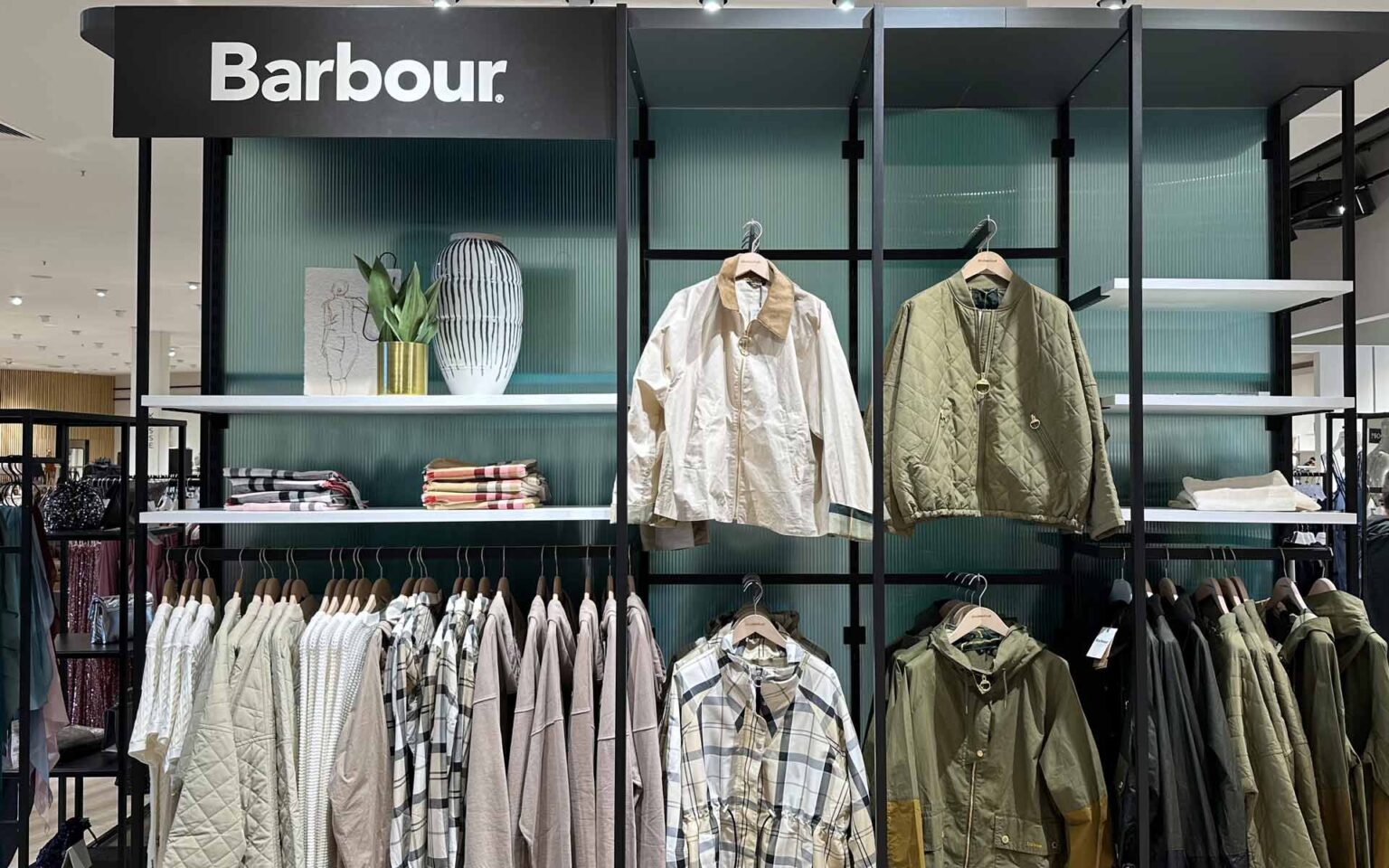 Grün-beige Barbour Kollektion