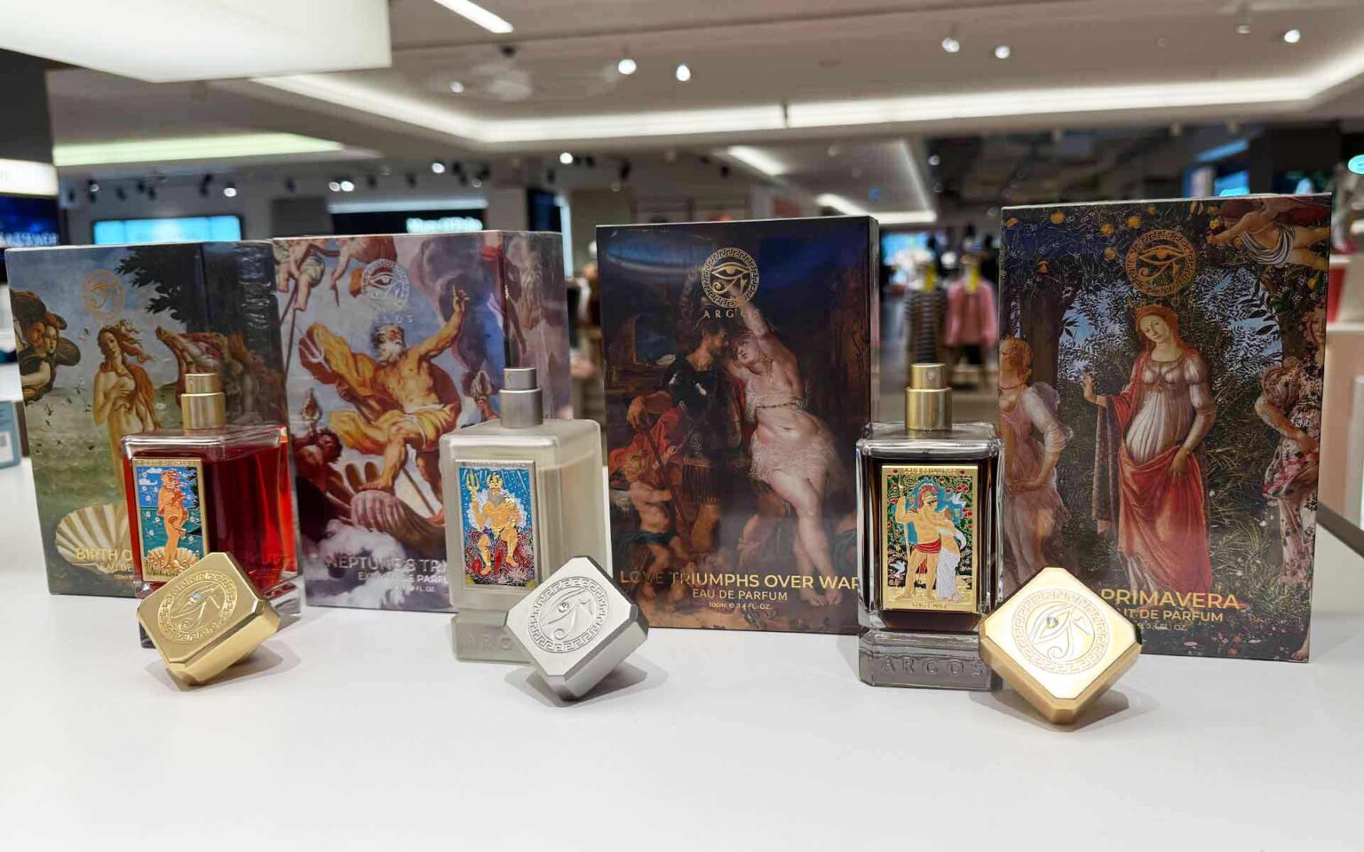Vier exklusive Argos Fragrances im mythologischen Design
