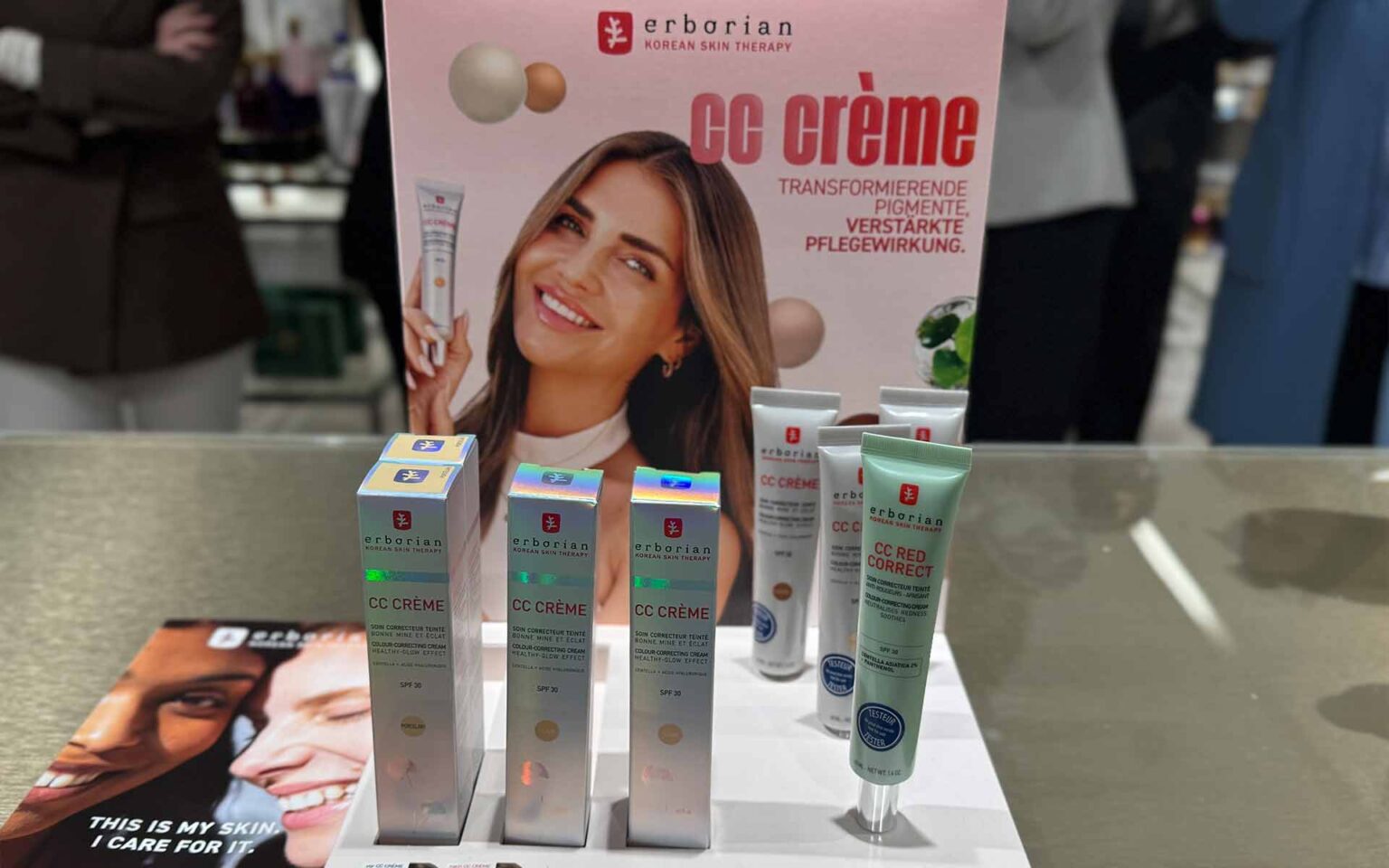 CC Red Correct von Erborian