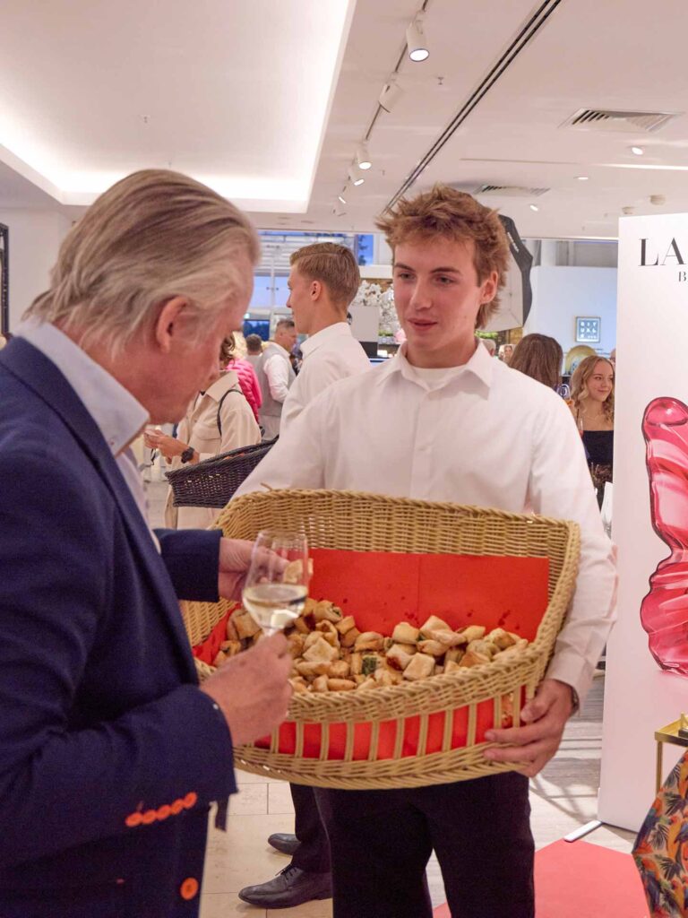 Finger Food bei der Fashion Night