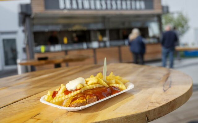 ph mieter bratwurst station MHO MHO 2023 10 12 Dodenhof 111 1920x1200