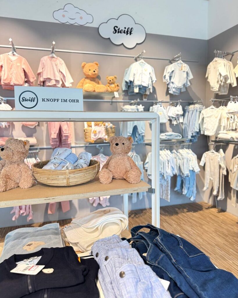 Steiff Babymode für Jungen und Mädchen in der KinderWelt