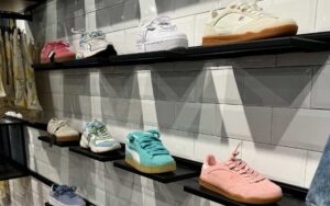 Sneaker in bunten Farben für Damen