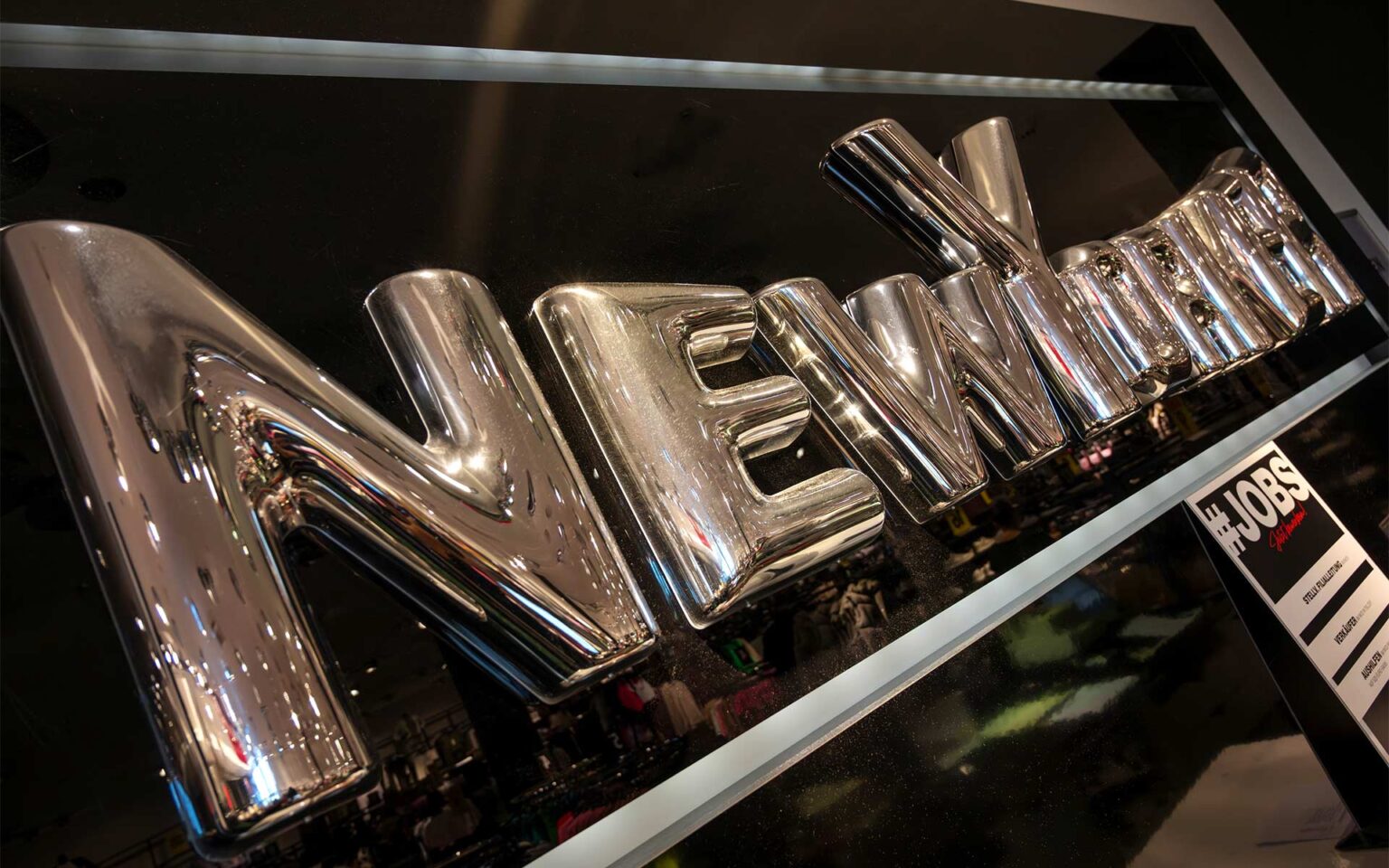 New Yorker Logo im Shop