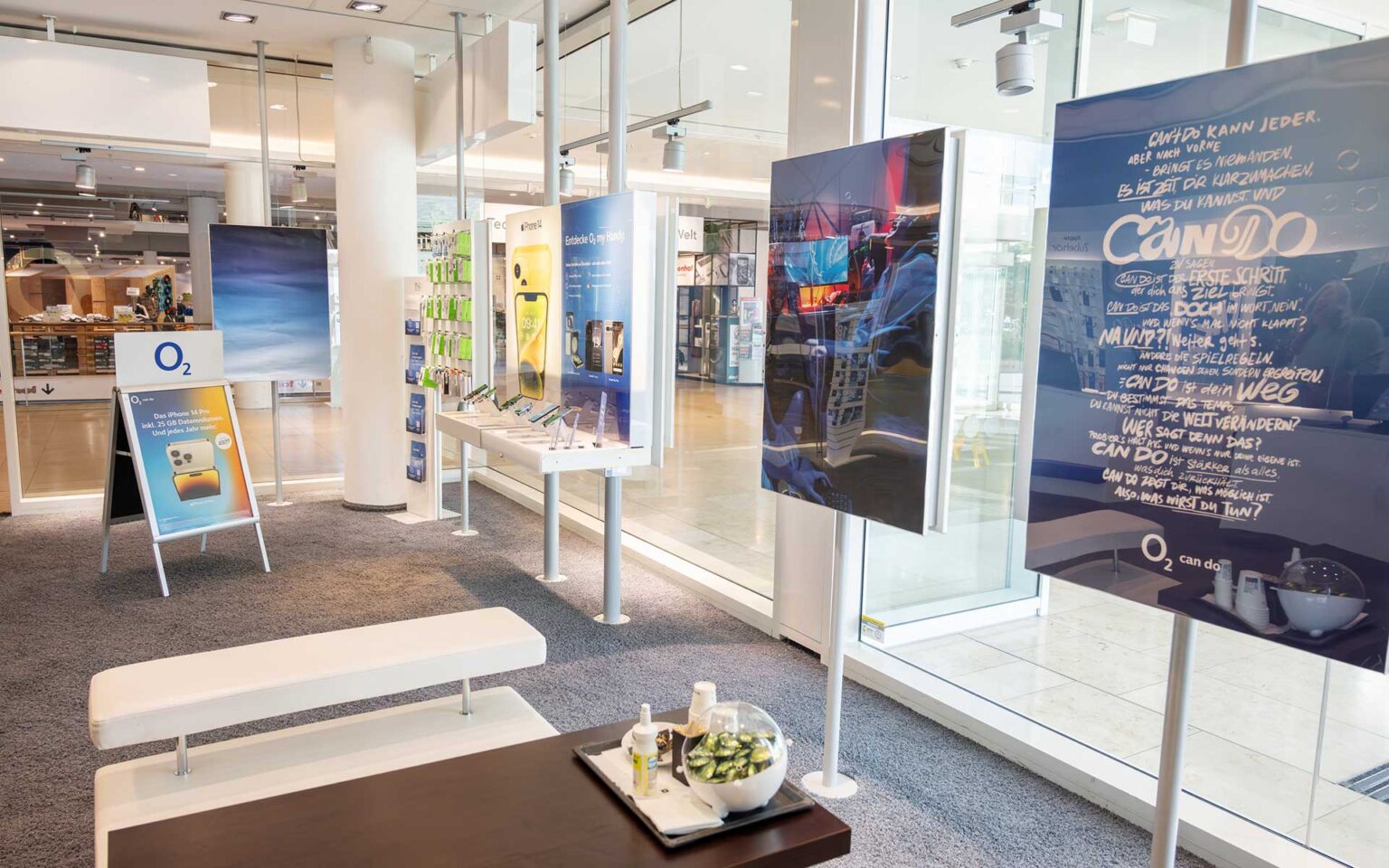 O2 Shop von innen