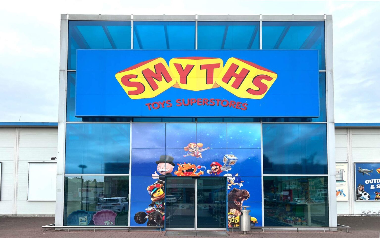 Smyth Toys in der Außenansicht